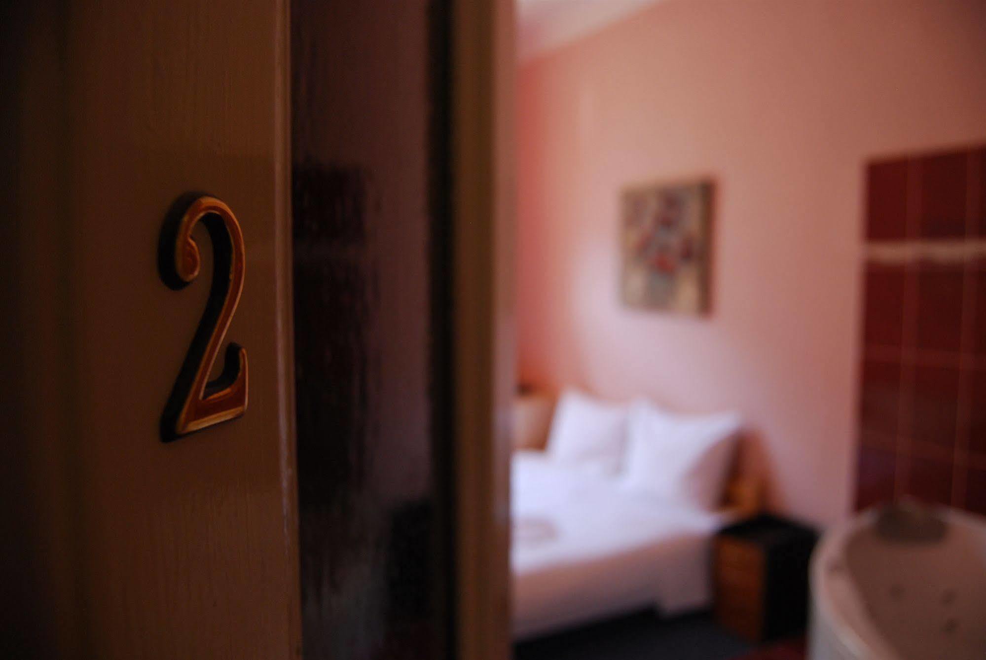 Club Hotel Praha Exterior photo